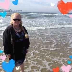 Meet your Posher, Migdalia